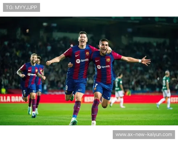 巴萨无力反抗布鲁日，三次追平未能取胜，防守问题暴露，巴萨主场不败纪录